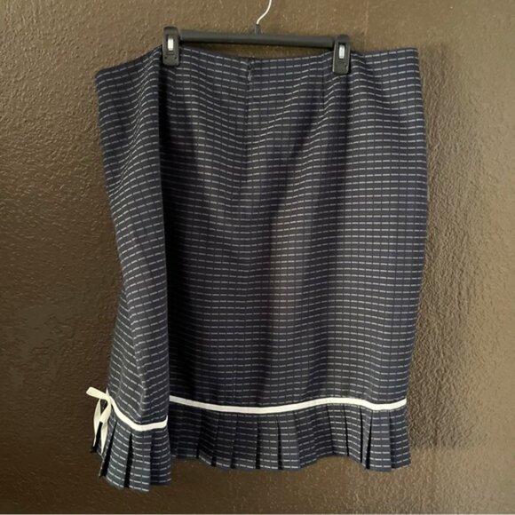 Navy Blue & White Patterned Skirt Suit with Ruffle Bottom, Size 24W - Picture 7 of 14